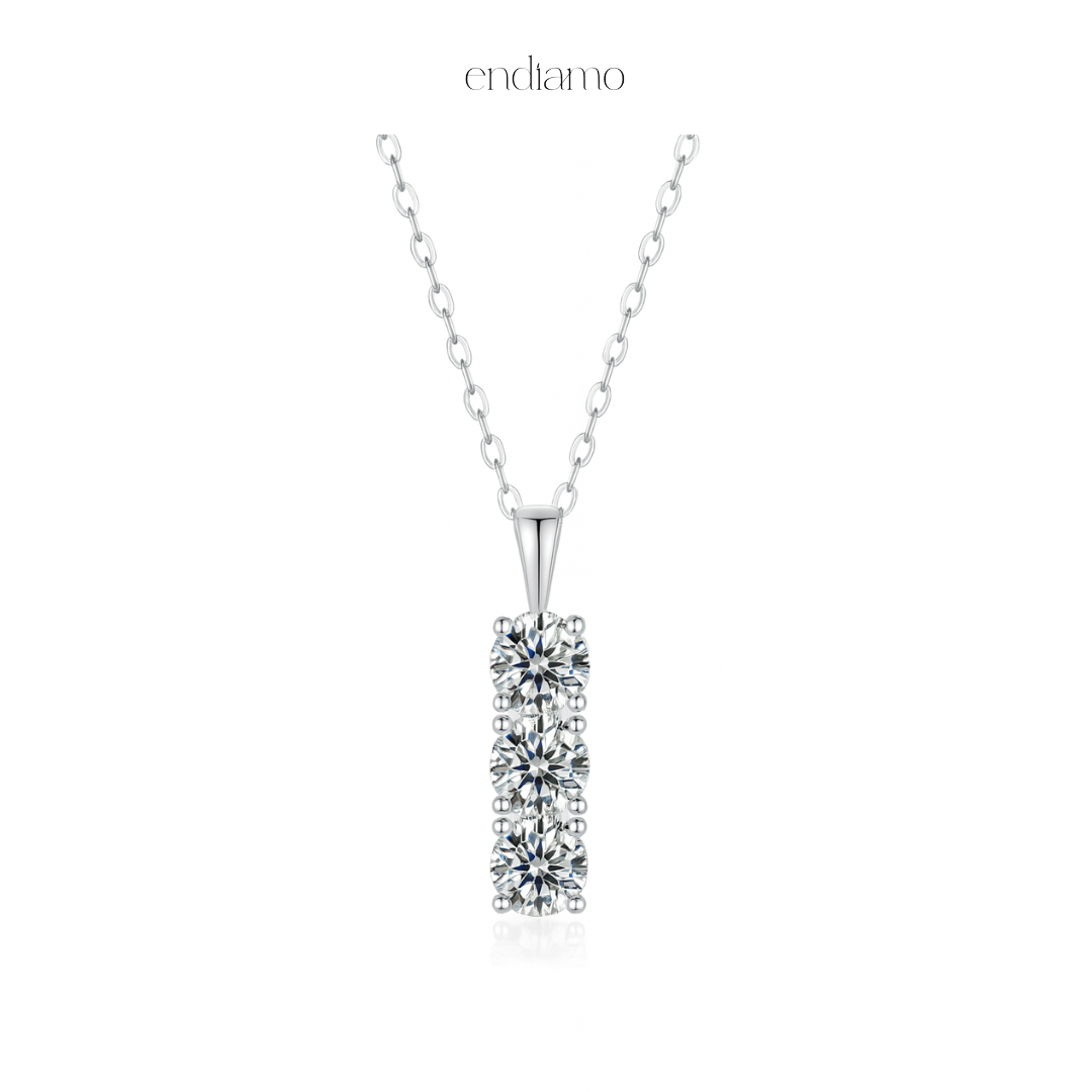 The Noelle Pendant