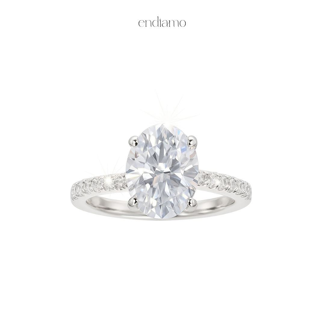 Opeluxe Oval Ring